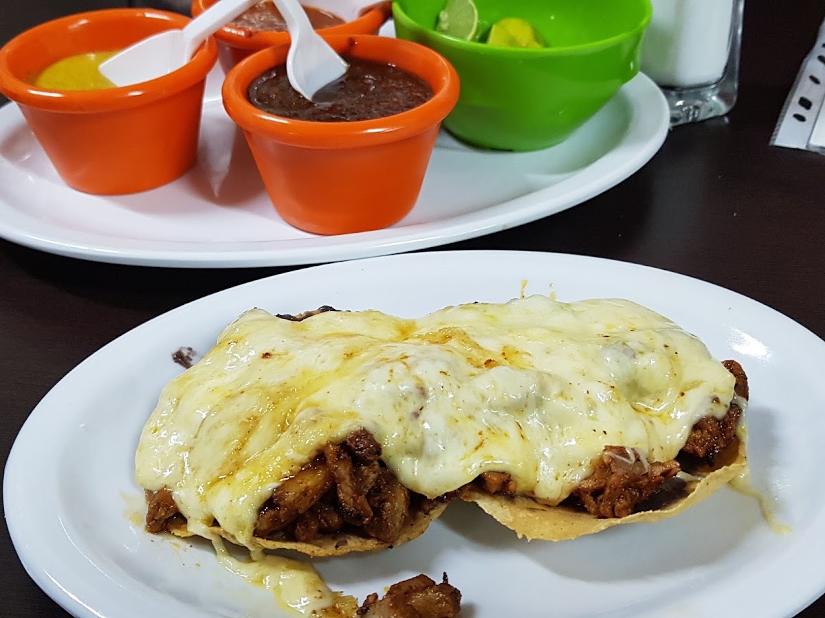 Taquería Don Alambre