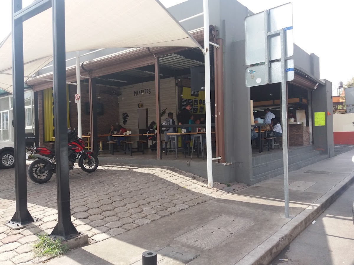 Los Mixiotes Taquería Av. Hidalgo